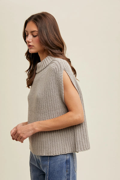 Sleeveless Turtleneck Sweater Top in Stone