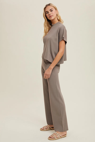 Ribbed Knit Sweater Top and Pant Set in Mocha